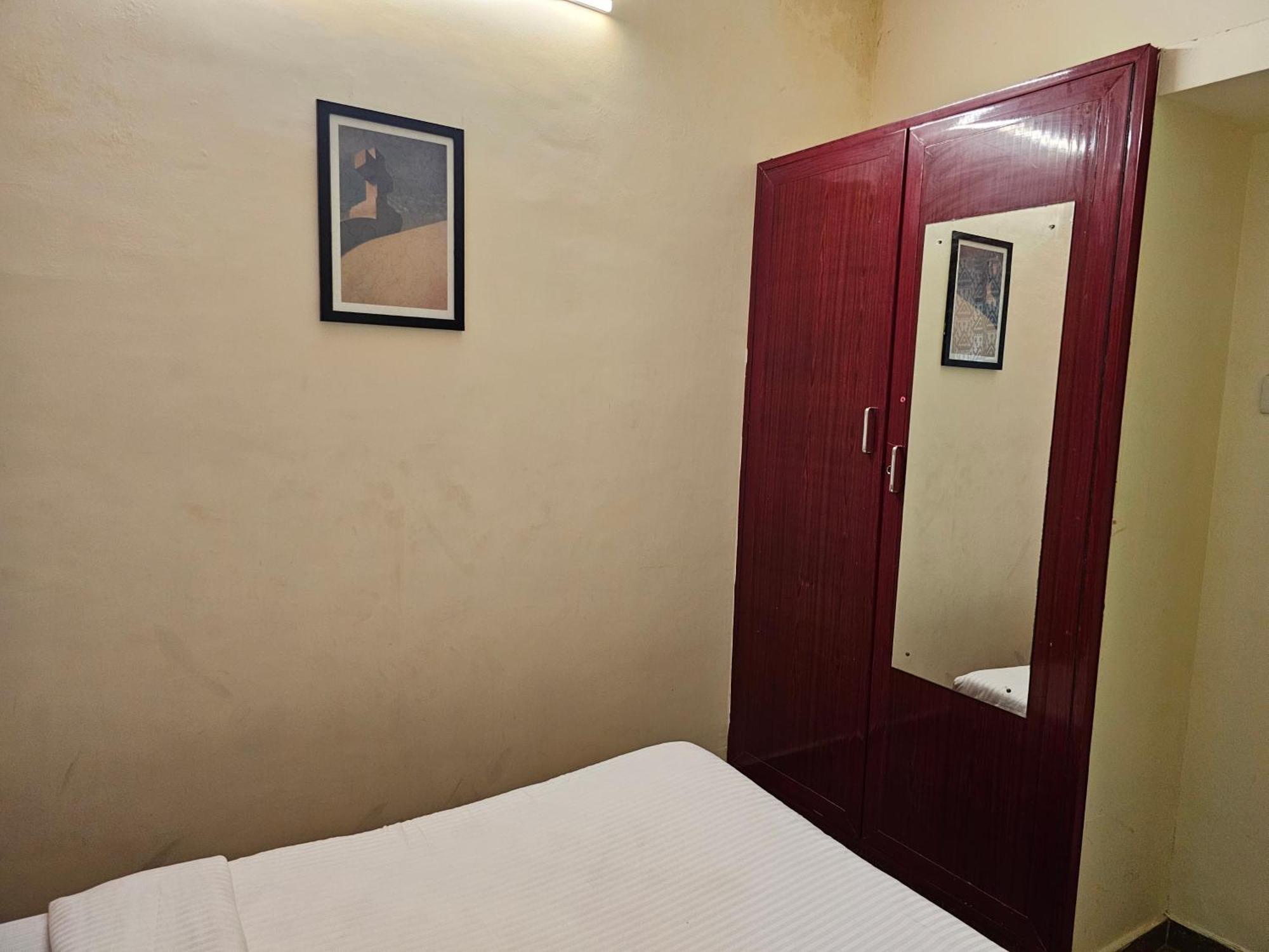 Shri Sai Balavany Residency 퐁디셰리 외부 사진