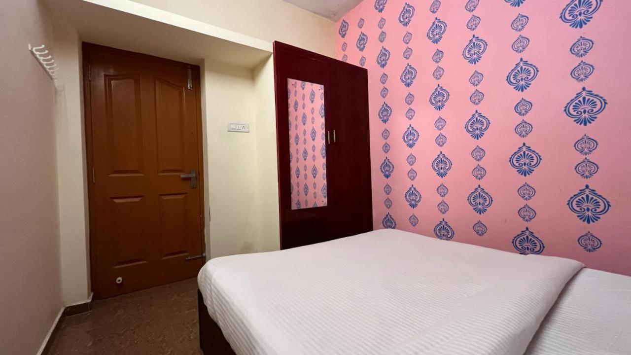Shri Sai Balavany Residency 퐁디셰리 외부 사진